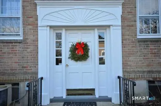 $3,750 | 62 Heritage Hill Road, Unit C, New Canaan, CT 06840