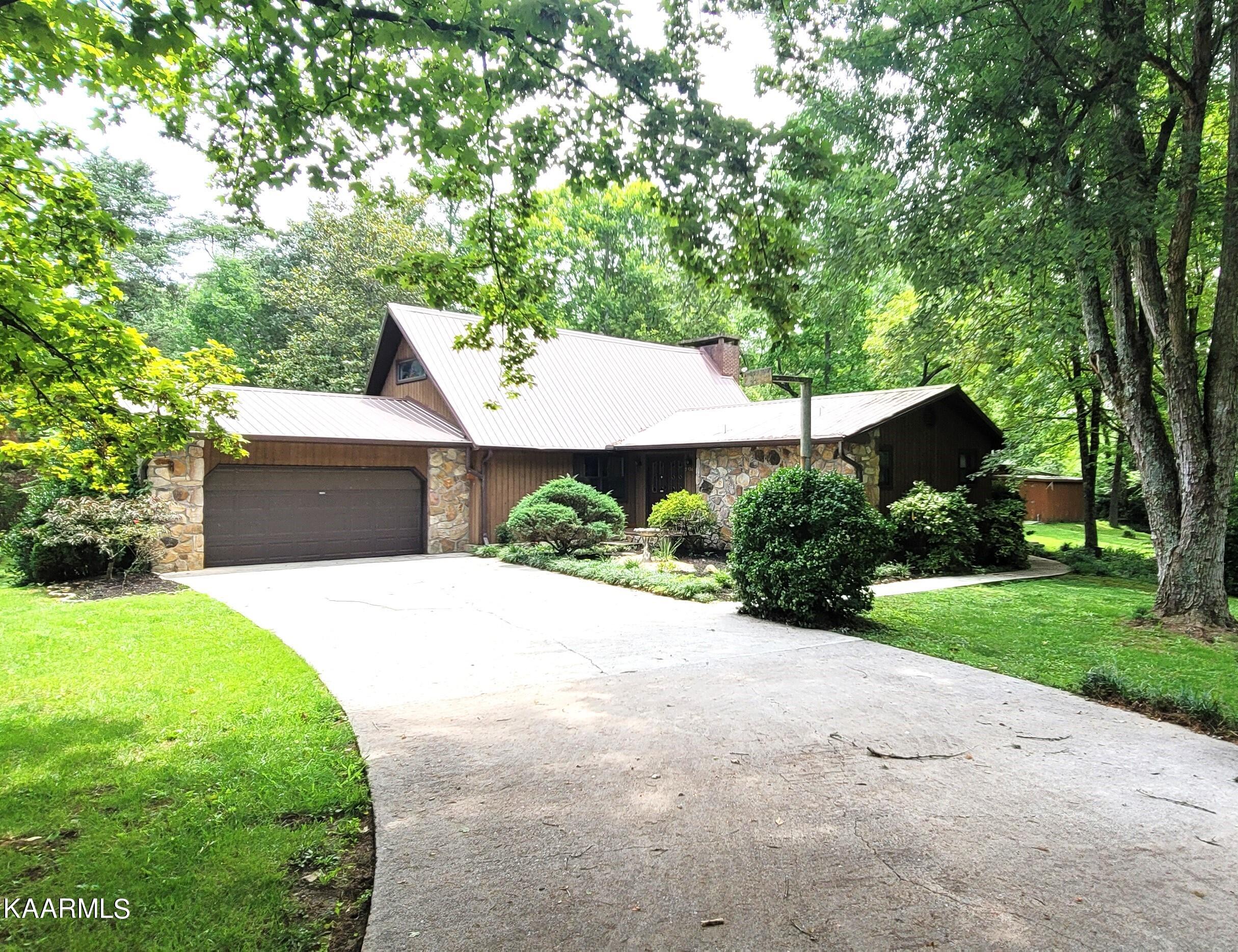 5936 Lanier Road Maryville, TN 37801 - Photo 1 of 40 Main KAAR