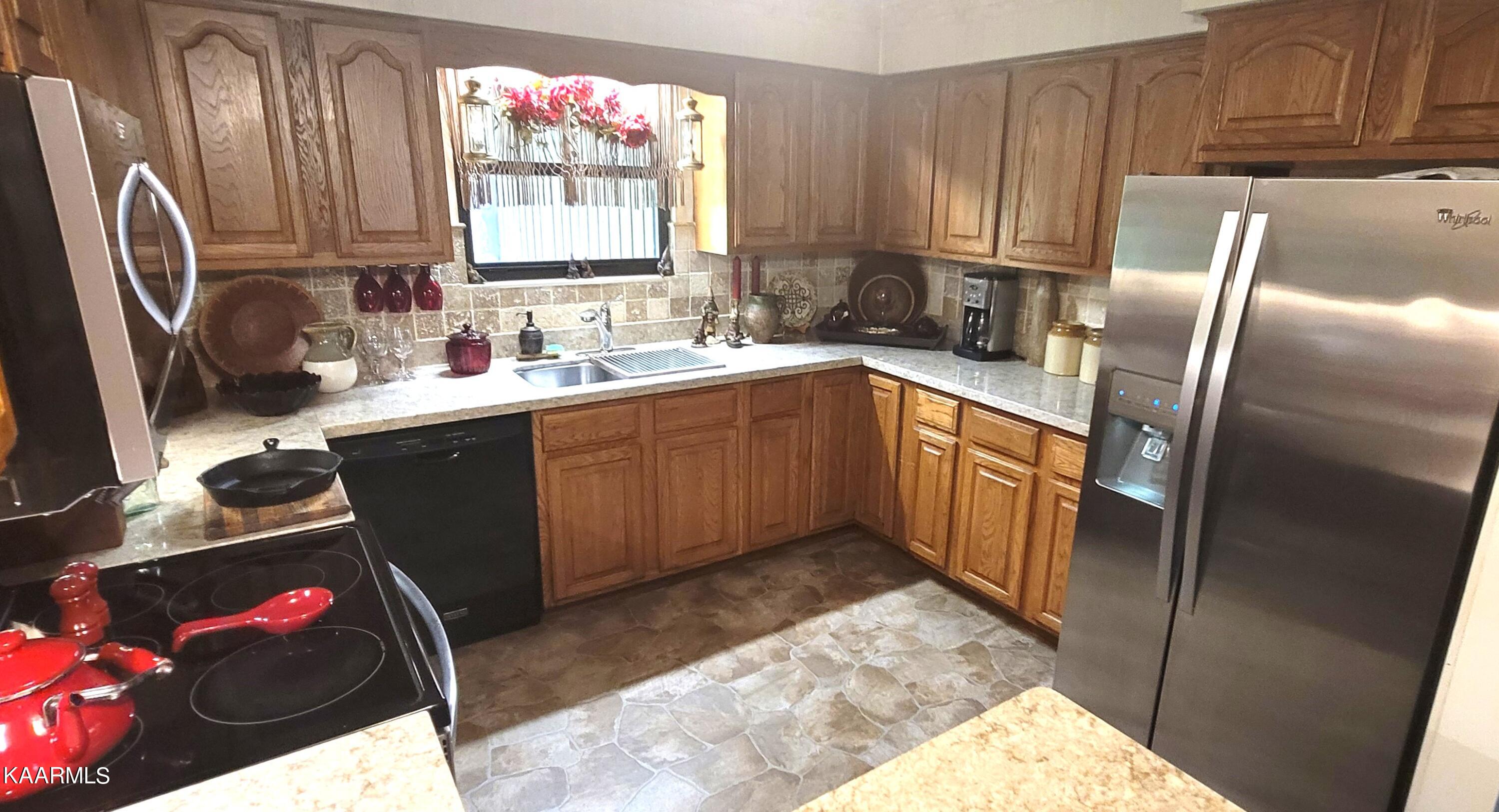 5936 Lanier Road Maryville, TN 37801 - Photo 14 of 40 Kitchen