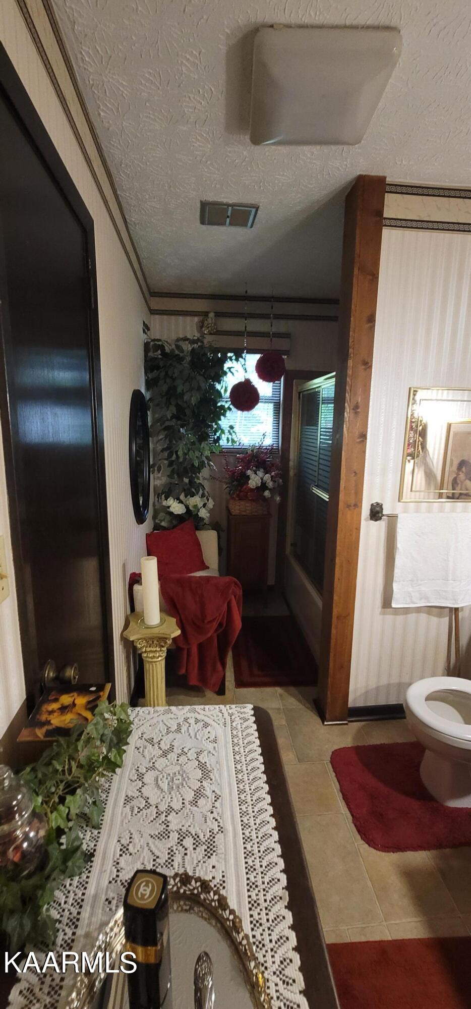 5936 Lanier Road Maryville, TN 37801 - Photo 21 of 40 Hall Bath