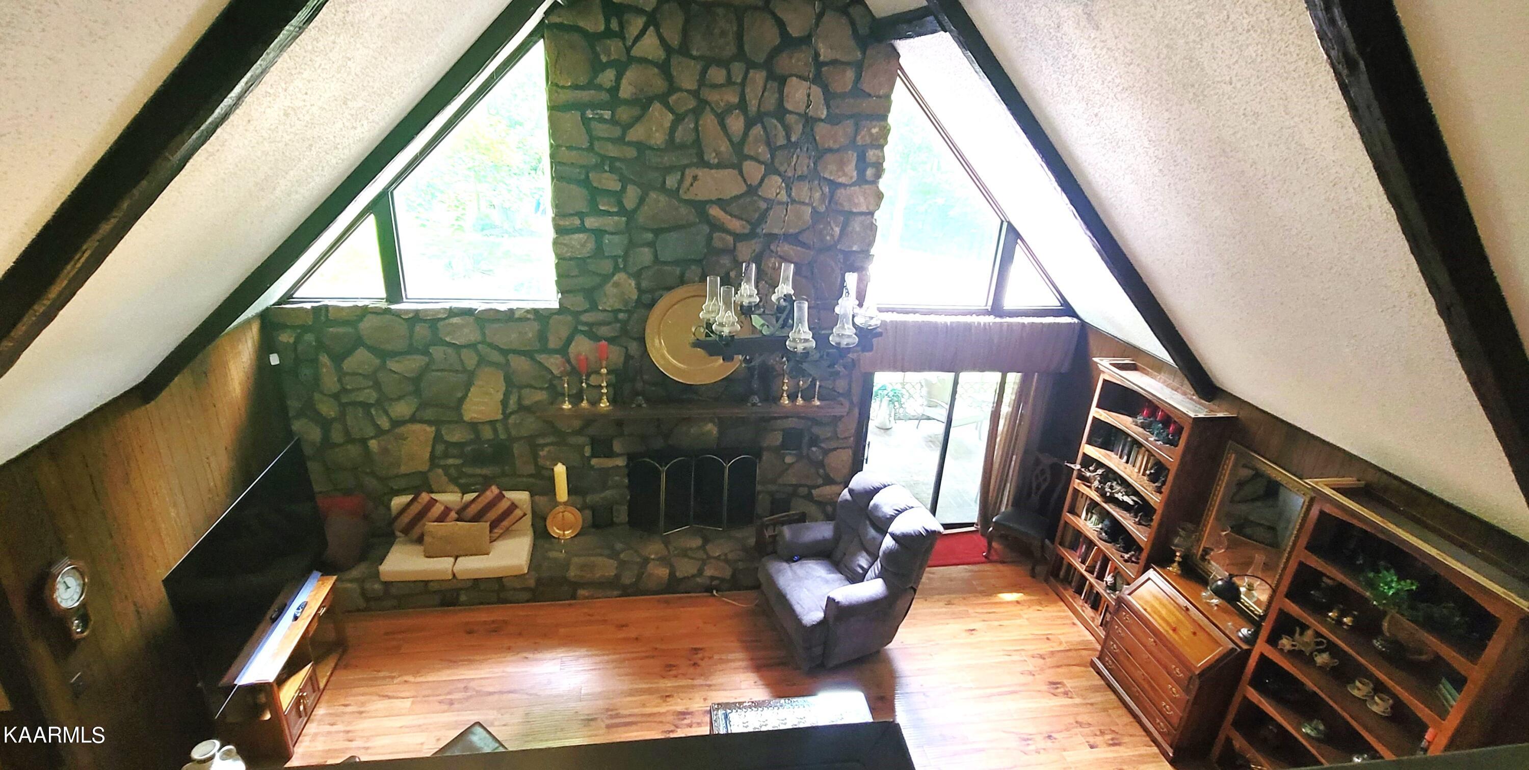 5936 Lanier Road Maryville, TN 37801 - Photo 6 of 40 Living area