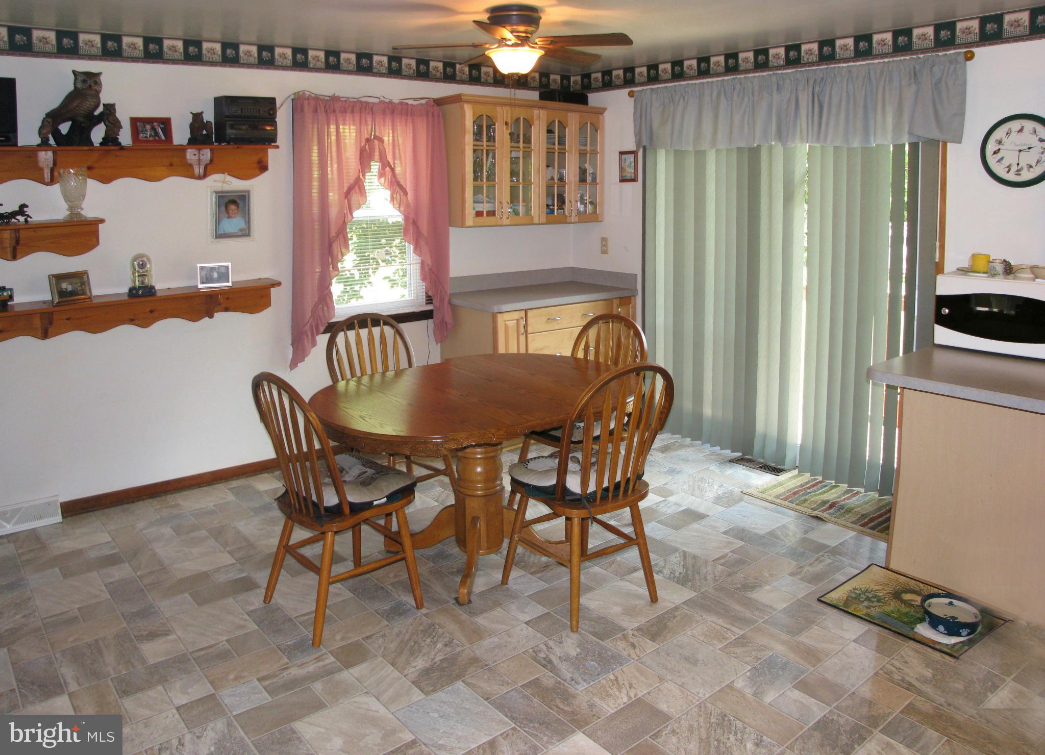 1953 Bachmans Valley Road Manchester, MD 21102 - Photo 3 of 23 Dining Room