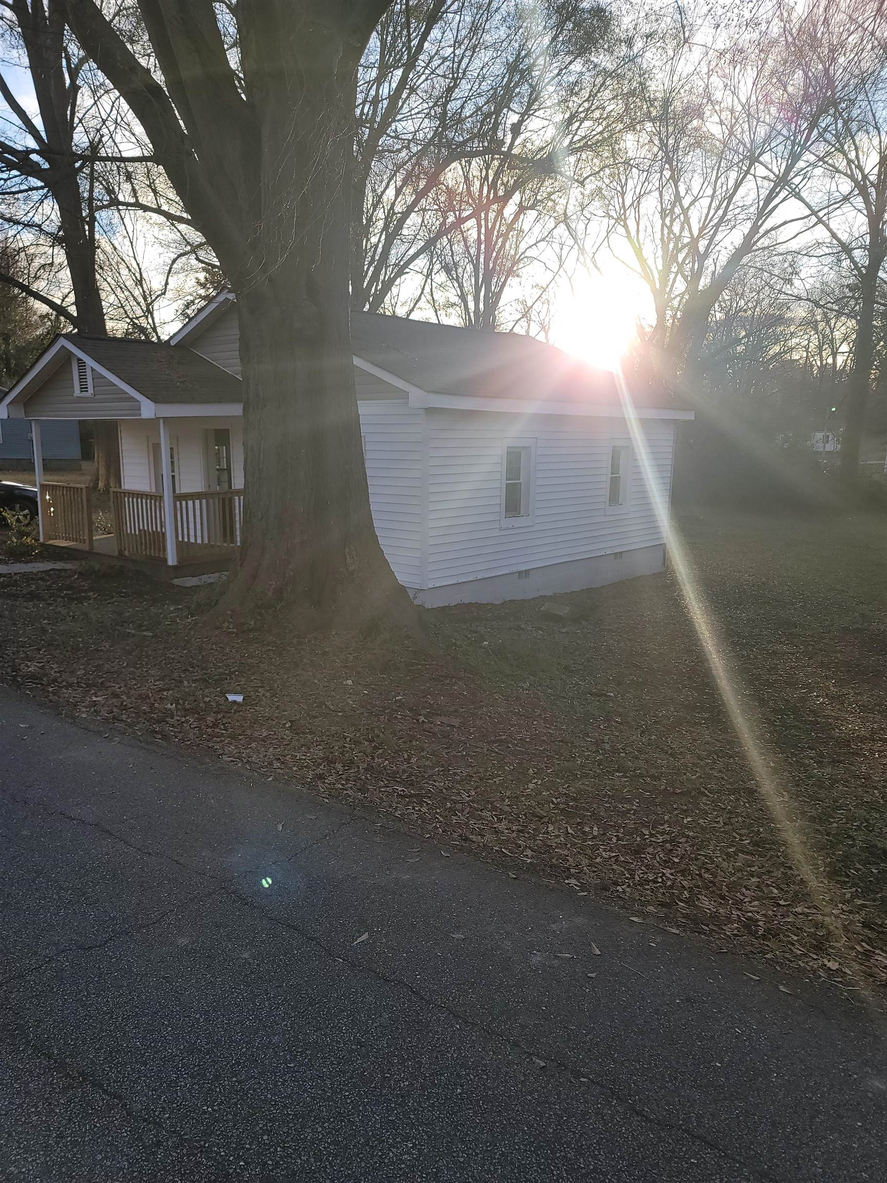 110 Scott Street Union, SC 29379 - Photo 2 of 15