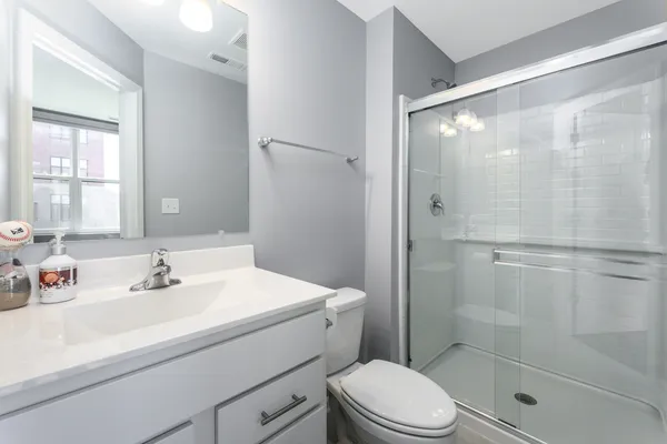 $659,000 | 1210 Lakepointe Drive, Schaumburg, IL 60173