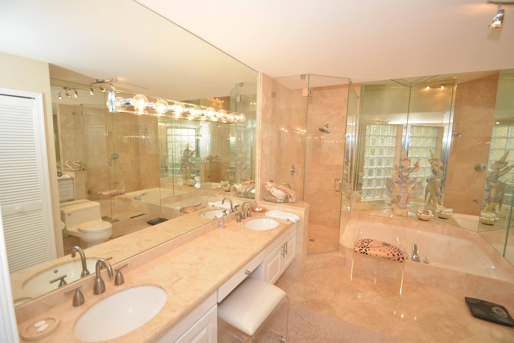 19584 Planters Point Drive Boca Raton, FL 33434 - Photo 16 of 36 Master Bath "Hers"