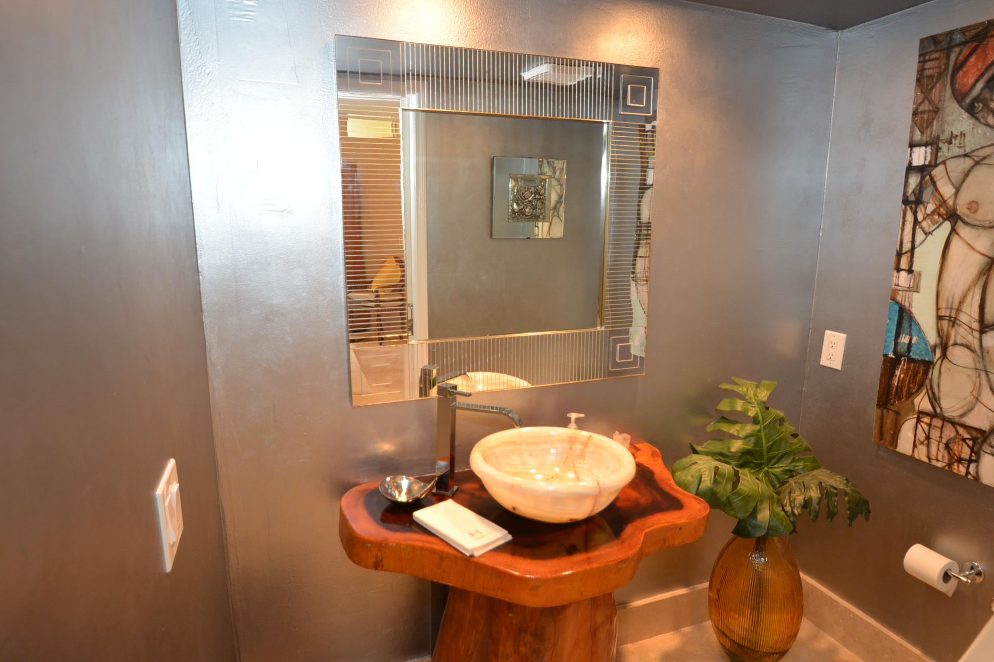19584 Planters Point Drive Boca Raton, FL 33434 - Photo 18 of 36 Powder Room