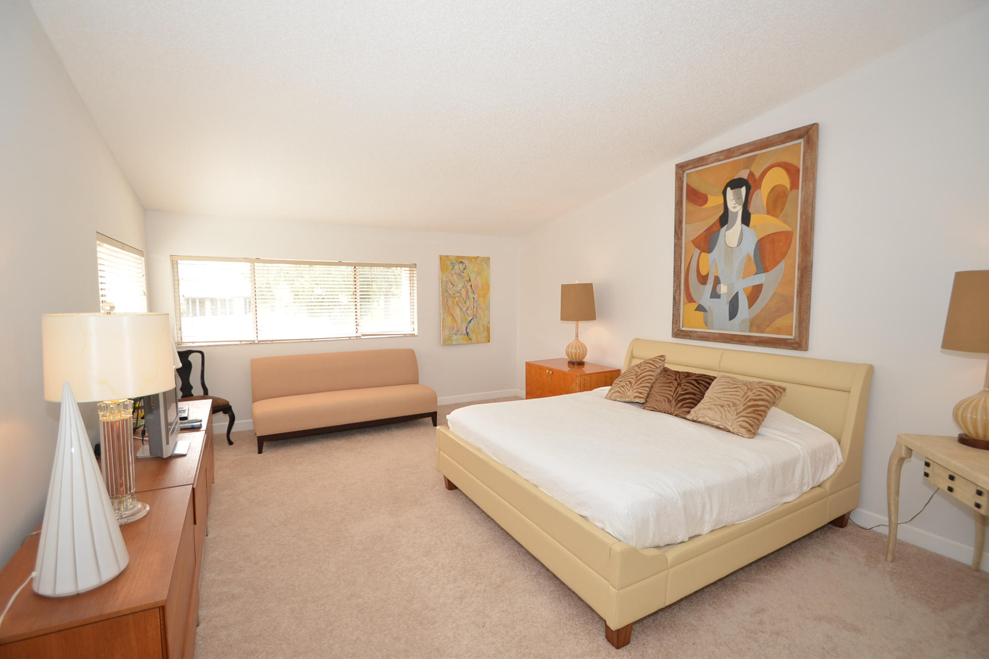 19584 Planters Point Drive Boca Raton, FL 33434 - Photo 24 of 36 Large Guest Bedroom Suite