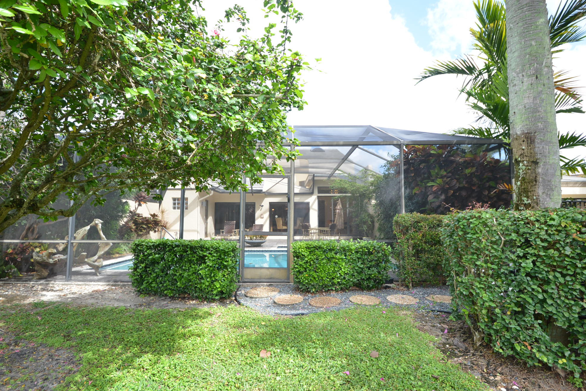 19584 Planters Point Drive Boca Raton, FL 33434 - Photo 25 of 36 Back Area