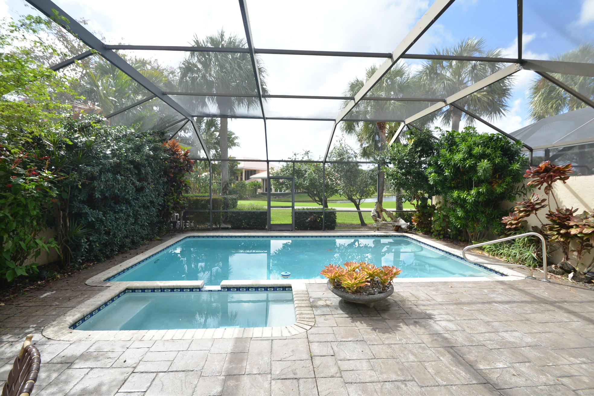 19584 Planters Point Drive Boca Raton, FL 33434 - Photo 26 of 36 Pool