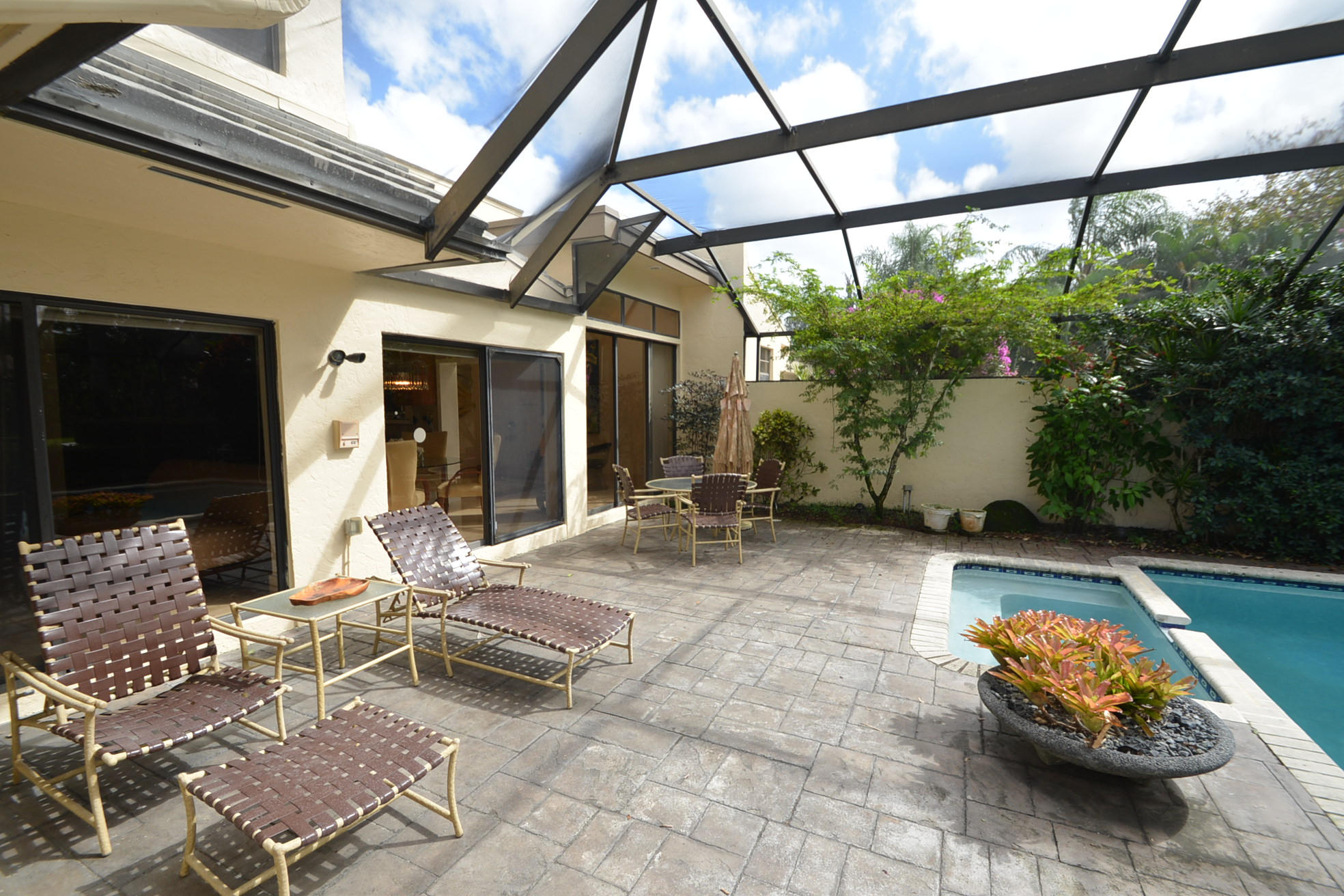 19584 Planters Point Drive Boca Raton, FL 33434 - Photo 28 of 36 Patio