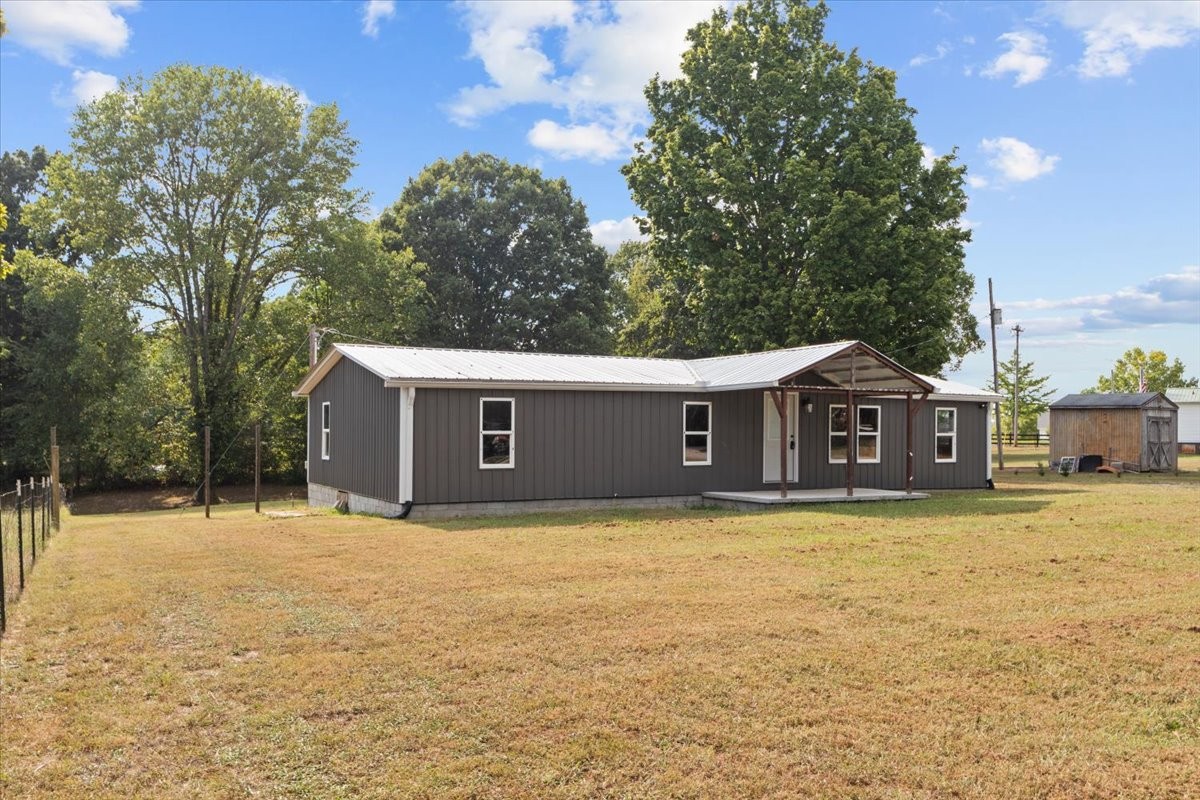 104 Lee Drive Dickson, TN 37055 - Photo 18 of 23