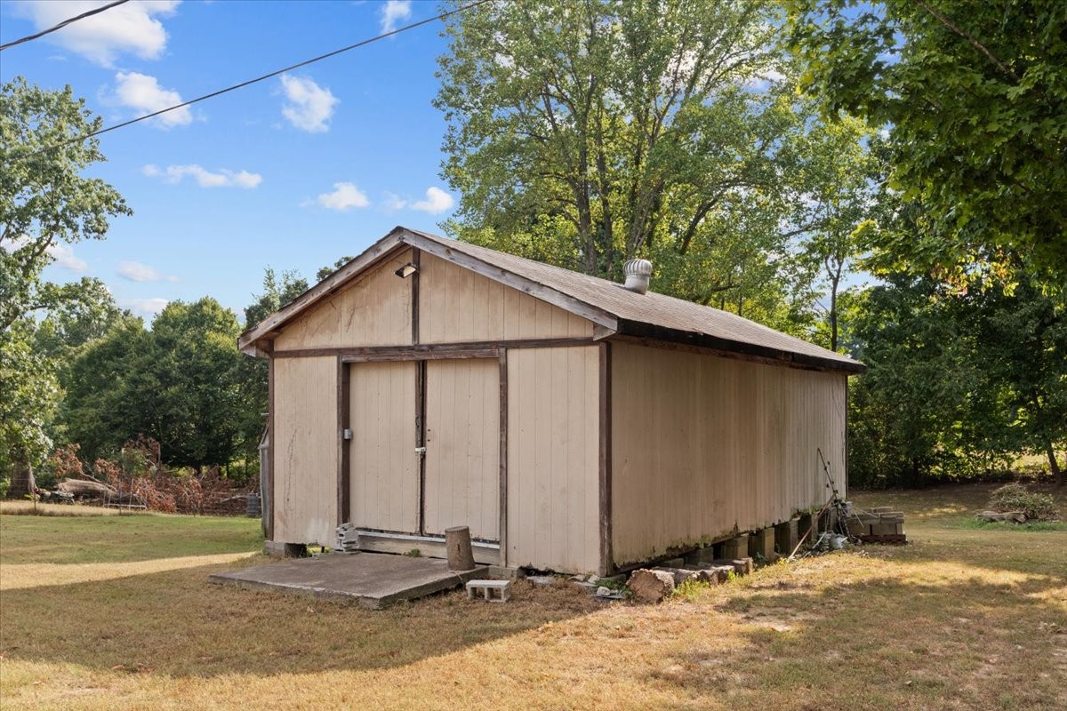 104 Lee Drive Dickson, TN 37055 - Photo 19 of 23