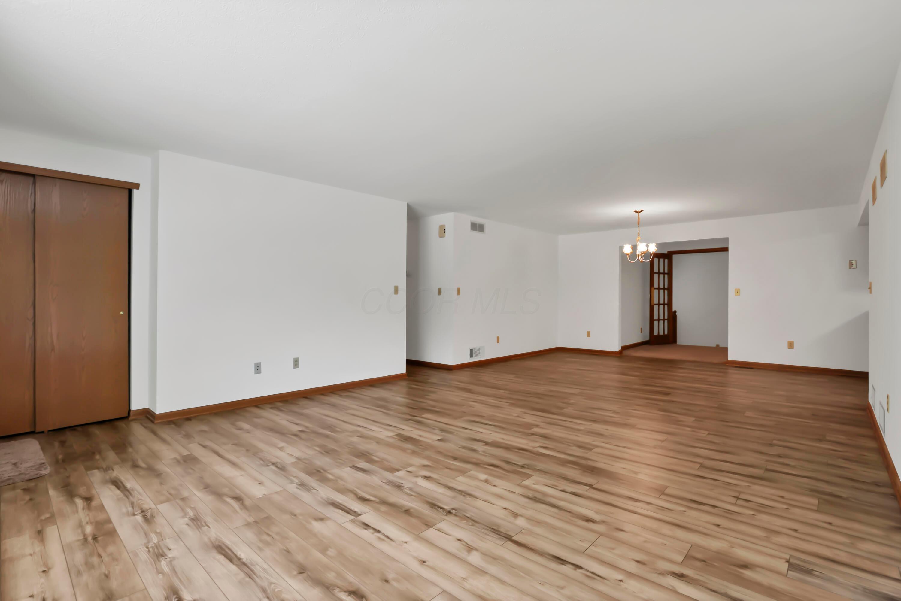 5400 Chestnut Hills Road Northeast Newark, OH 43055 - Photo 8 of 73 11-print-0V3A2114