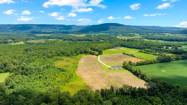 $1,299,900 | 411 Bryan Road, Hillsboro, TN 37342