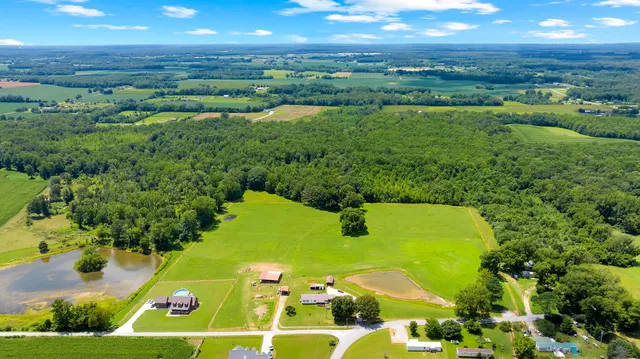 $1,299,900 | 411 Bryan Road, Hillsboro, TN 37342