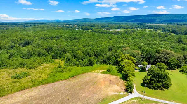 $1,299,900 | 411 Bryan Road, Hillsboro, TN 37342