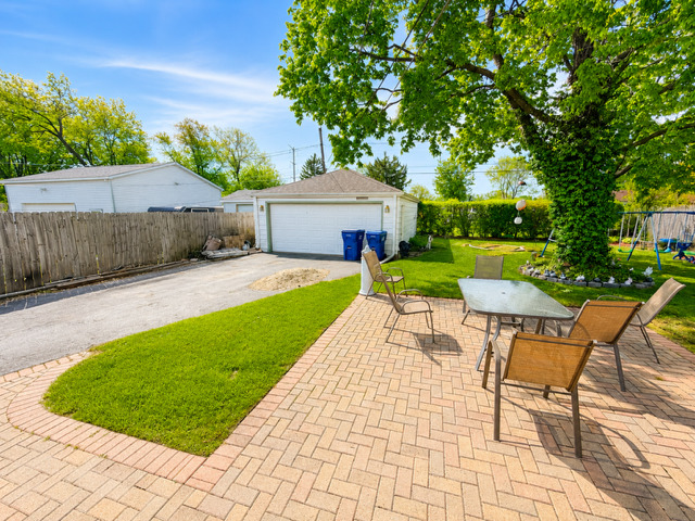 2635 West Cheyenne Road Waukegan, IL 60087 - Photo 15 of 17 Gallery Image 15