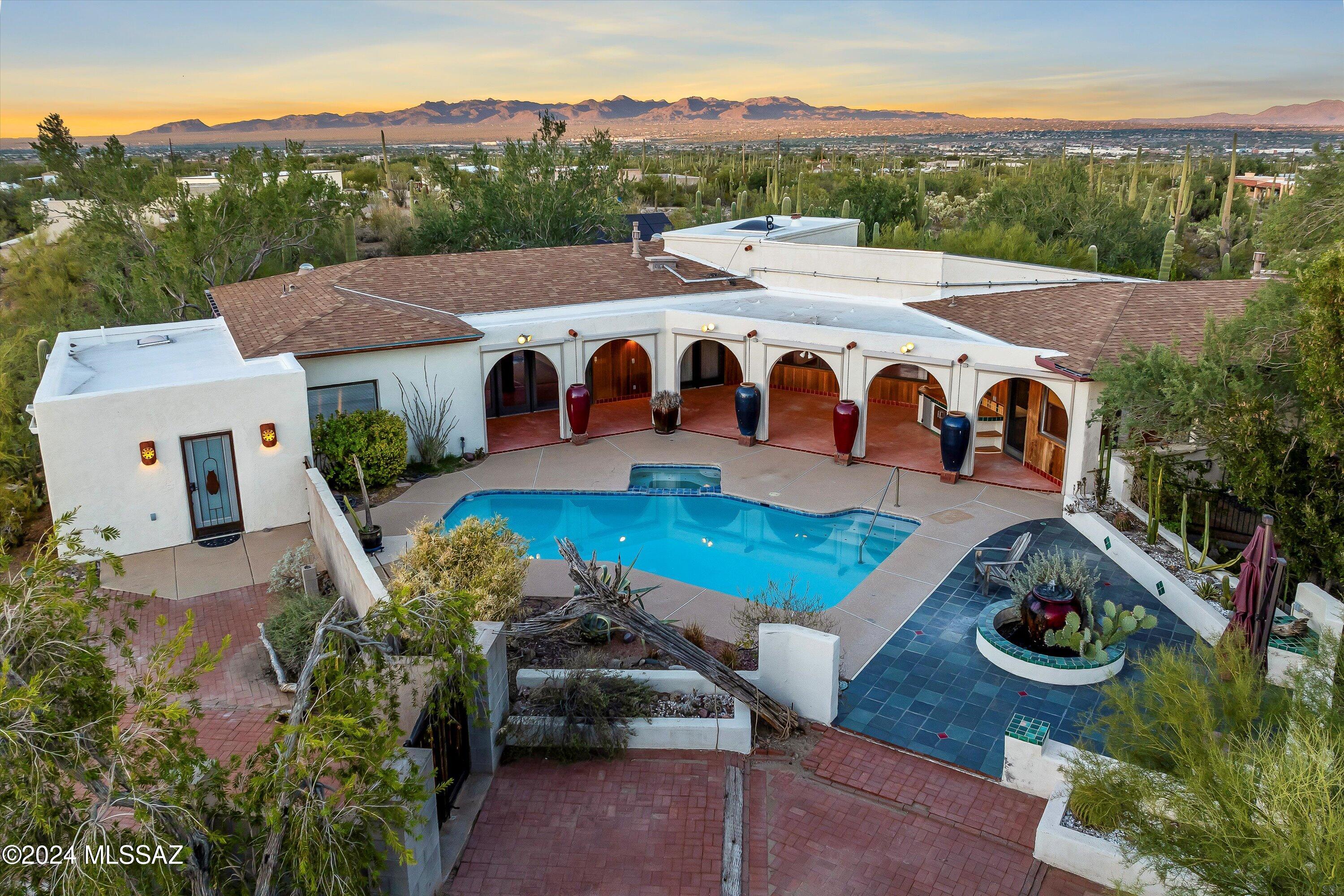 6901 North Wade Road Tucson, AZ 85743 - Photo 1 of 49 Gallery Image 1