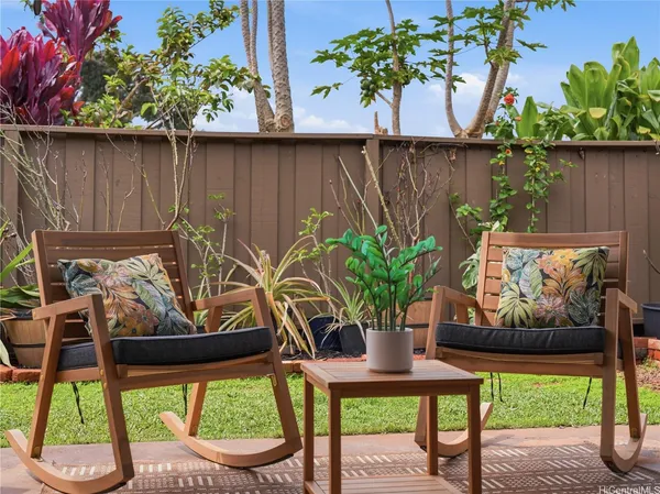 $560,000 | 94-427 Lanikūhana Place, Unit 1103, Mililani, HI 96789
