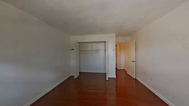 $1,900 | 25 Greentree Lane, Unit 46, Weymouth, MA 02190