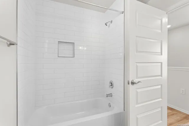 $195,000 | 631 Carolina Street, Unit 3, San Antonio, TX 78210