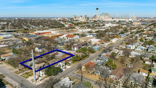 $195,000 | 631 Carolina Street, Unit 3, San Antonio, TX 78210