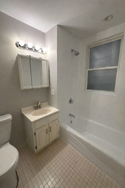 39 Forest Street, Unit 2 Boston, MA 02119 - Photo 18 of 18
