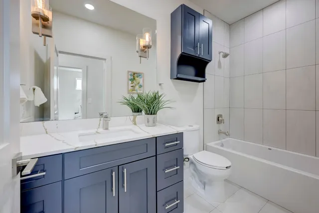 $674,000 | 4300 Mansfield Dam Road, Unit 1231, Austin, TX 78734