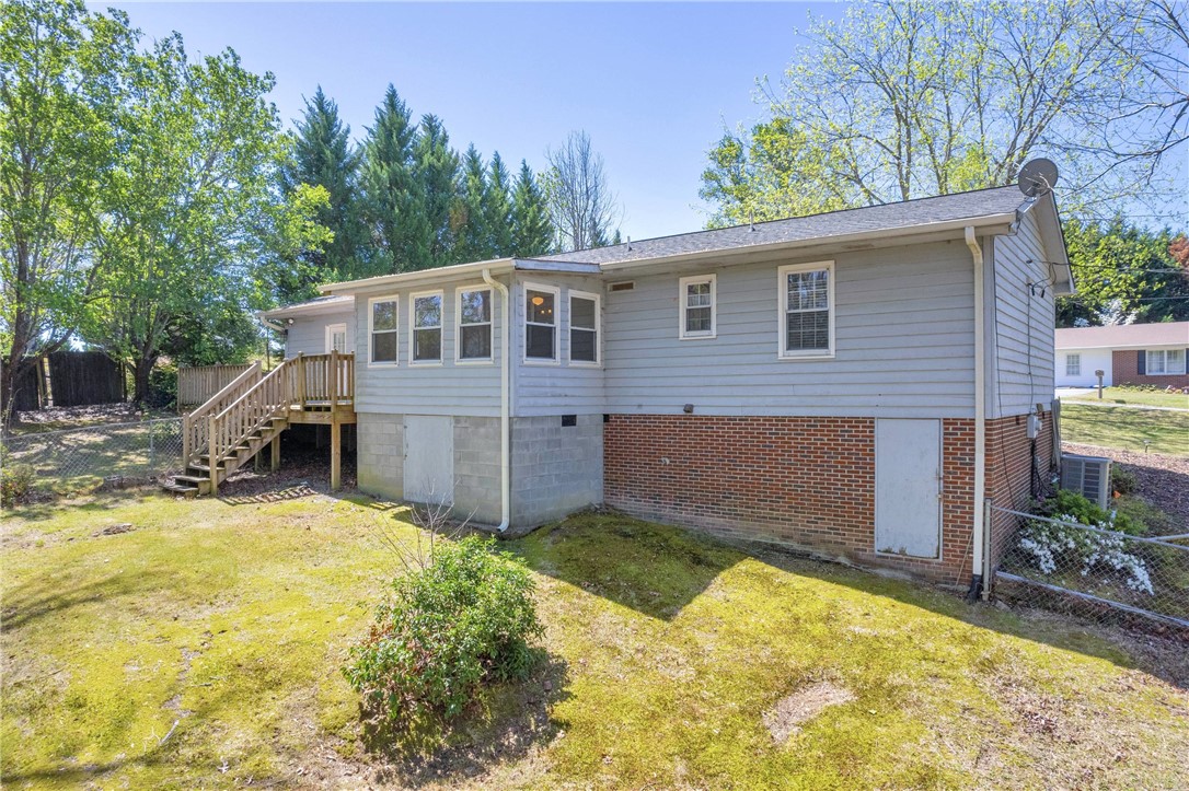 1008 Santee Drive Walhalla, SC 29691 - Photo 30 of 33