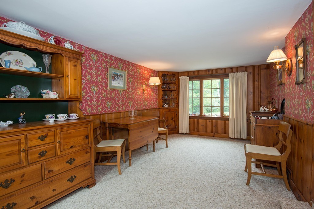 47 Homestead Road Lynnfield, MA 01940 - Photo 9 of 25 Gallery Image 9