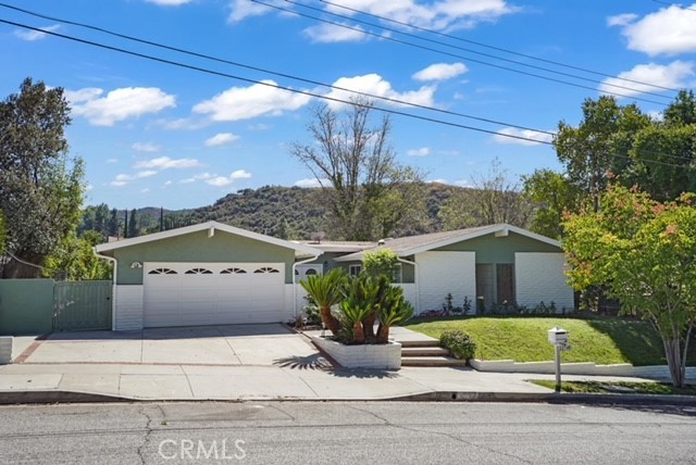 22740 Liberty Bell Road Calabasas, CA 91302 - Photo 38 of 40