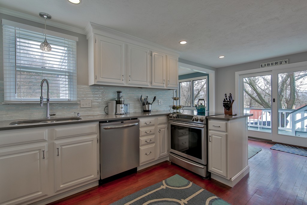 8 Longley Road, Unit 8 Scituate, MA 02066 - Photo 2 of 30 Gallery Image 2