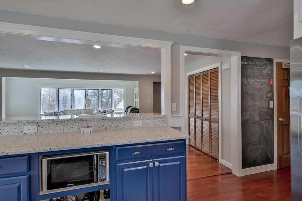 8 Longley Road, Unit 8 Scituate, MA 02066 - Photo 5 of 30 Gallery Image 5