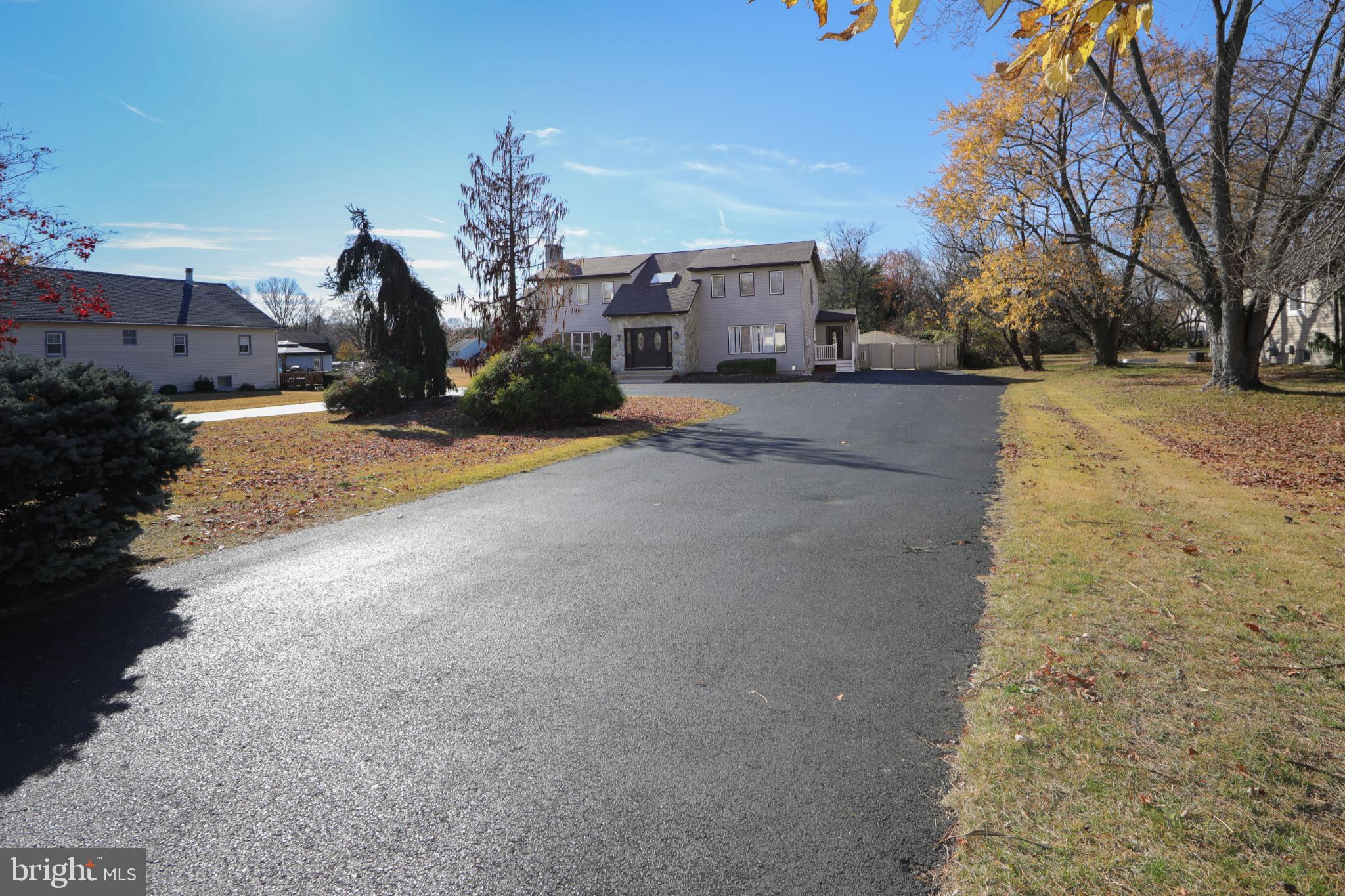 220 Landing Road Blackwood, NJ 08012 - Photo 3 of 63 a view of a street with a building in the background