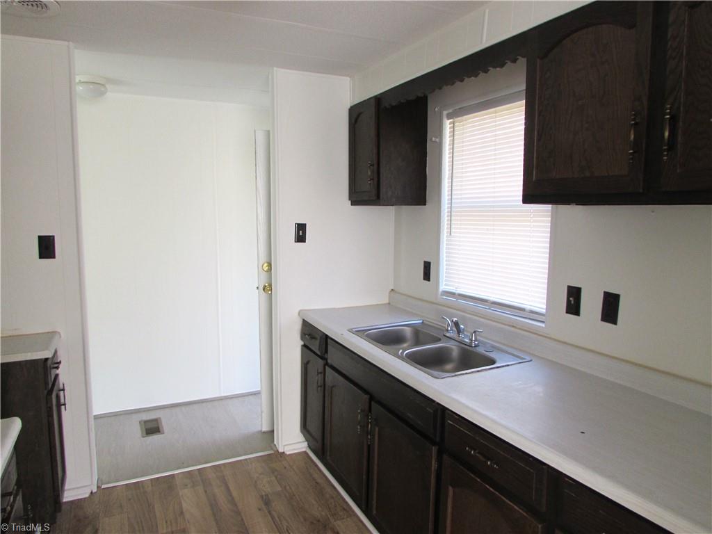 1377 Feezor Road Lexington, NC 27292 - Photo 11 of 20 Gallery Image 11