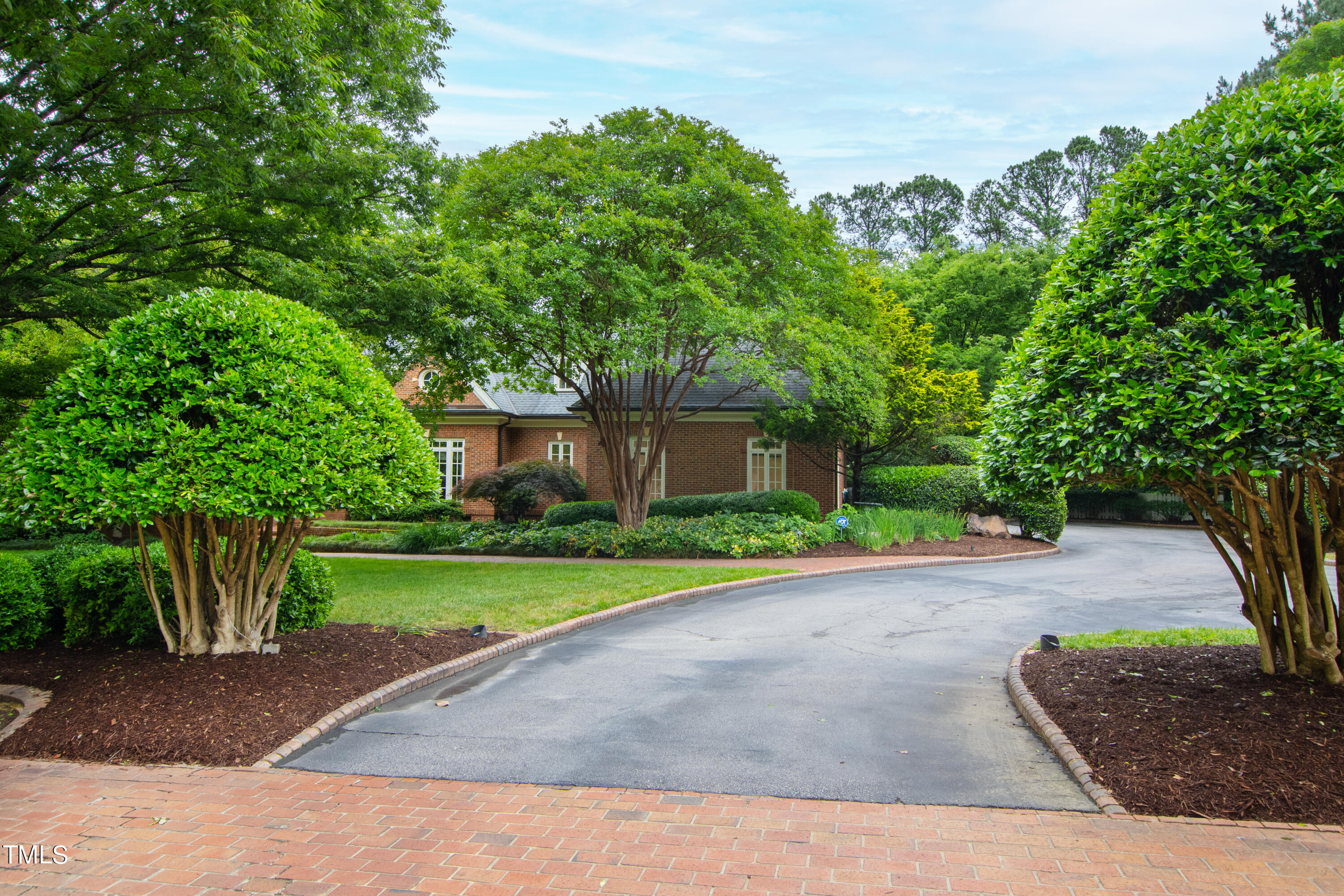 1904 Chase Court Raleigh, NC 27607 - Photo 64 of 68 Front