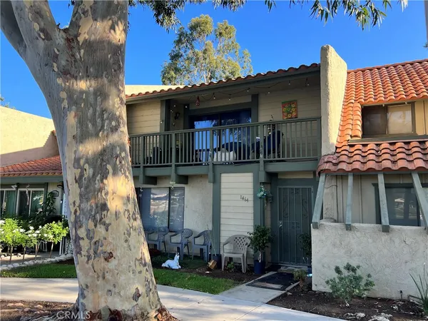 $3,300 | 1464 Camelot Drive, Corona, CA 92882