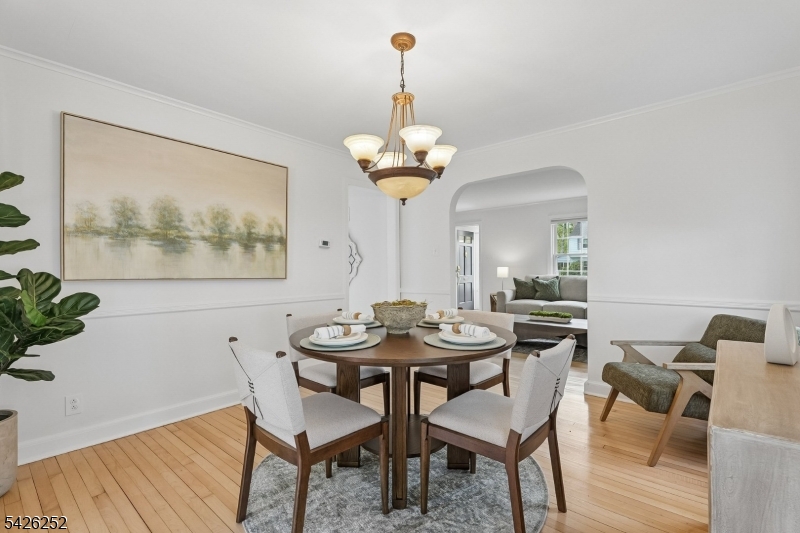 145 Bryant Avenue Springfield, NJ 07081 - Photo 9 of 38