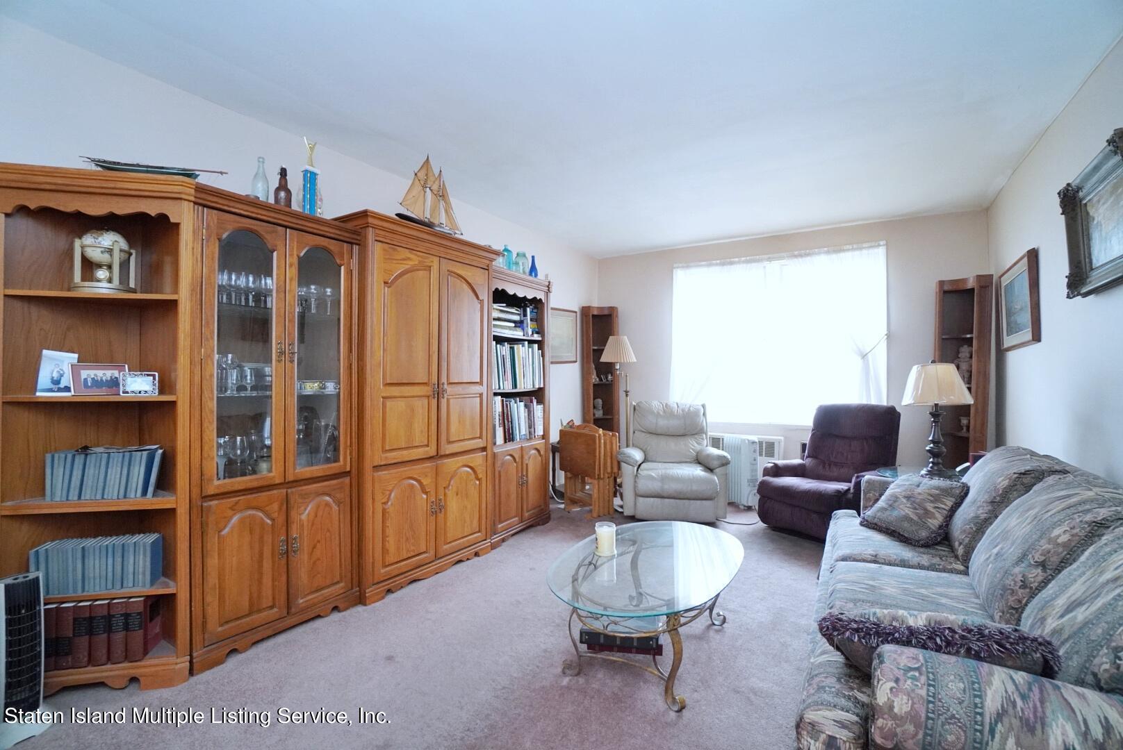 9201 Shore Road, Unit A405 Brooklyn, NY 11209 - Photo 5 of 14 Living Room