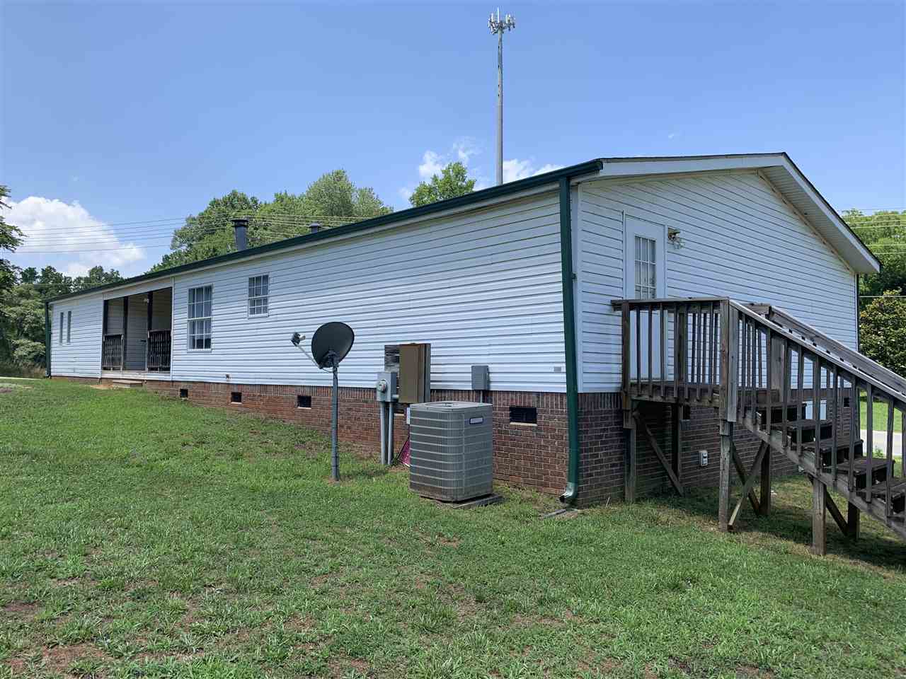 1644 South McElhaney Road Greer, SC 29651 - Photo 21 of 22 Gallery Image 21