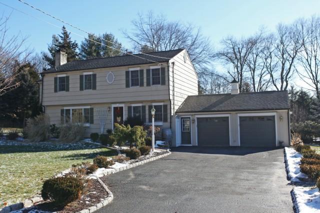12 Misty Vale Road Newtown, CT 06482 - Photo 1 of 1