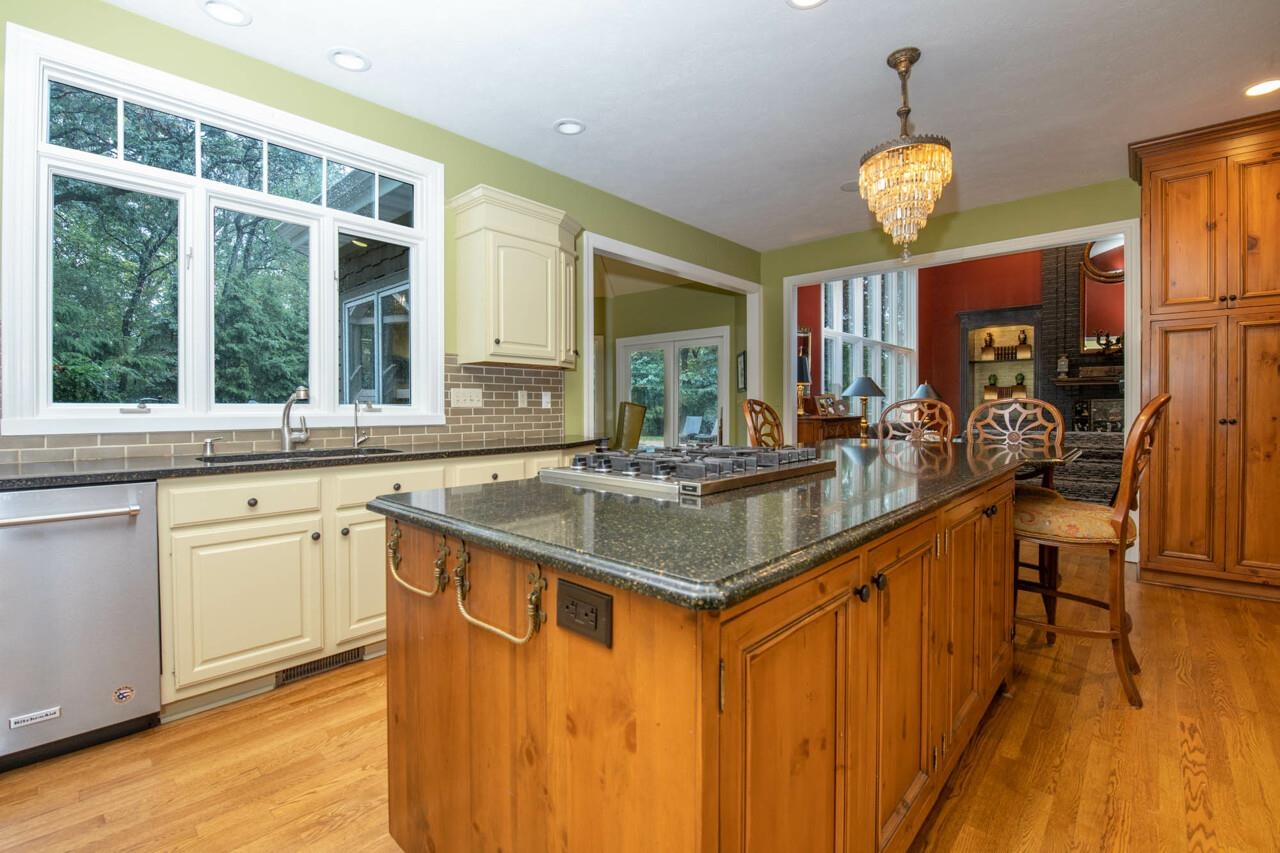 11675 Inverway Belvidere, IL 61008 - Photo 13 of 52 Gallery Image 13