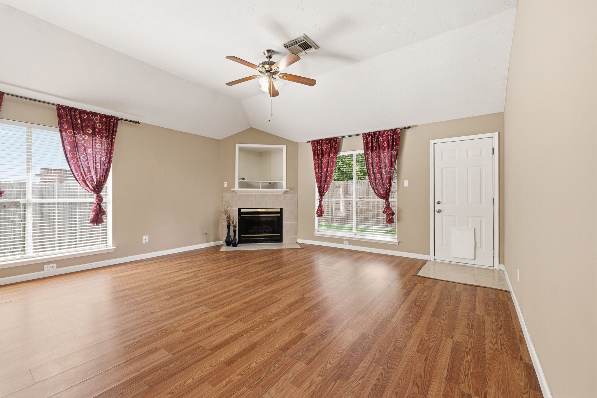 9109 Benwick Street Spring, TX 77379 - Photo 11 of 33