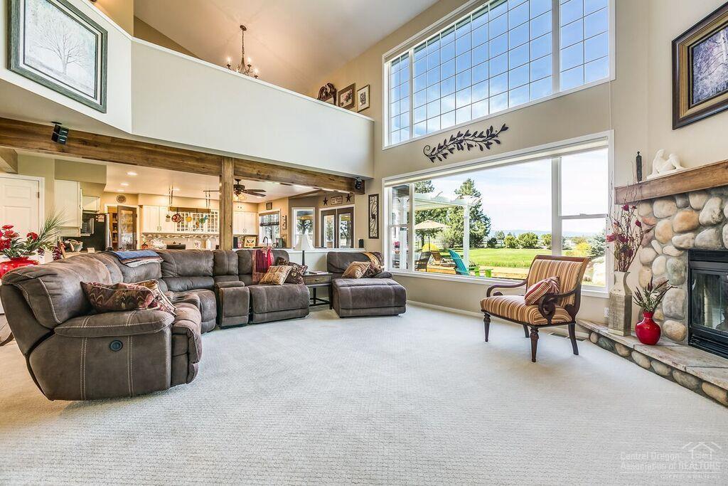 20440 Harper Road Bend, OR 97703 - Photo 11 of 25 Additional Photo