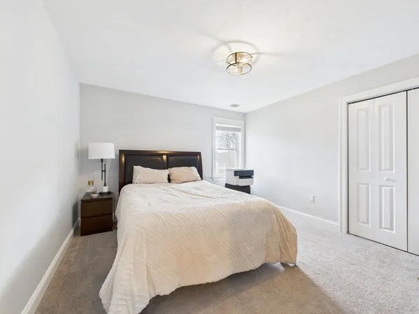 $624,900 | 10 Johnny Mac Way, Unit B, Taunton, MA 02780