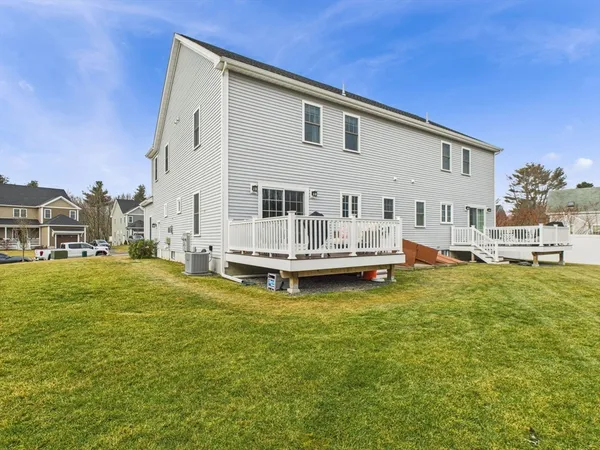 $624,900 | 10 Johnny Mac Way, Unit B, Taunton, MA 02780