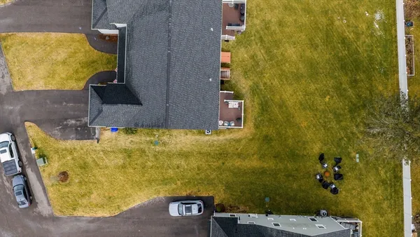 $624,900 | 10 Johnny Mac Way, Unit B, Taunton, MA 02780
