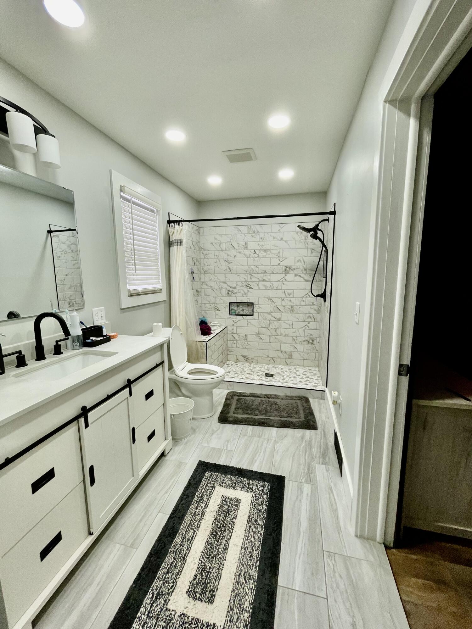 3668 St Mark Street Jackson, MI 49201 - Photo 12 of 22 IMG_1914