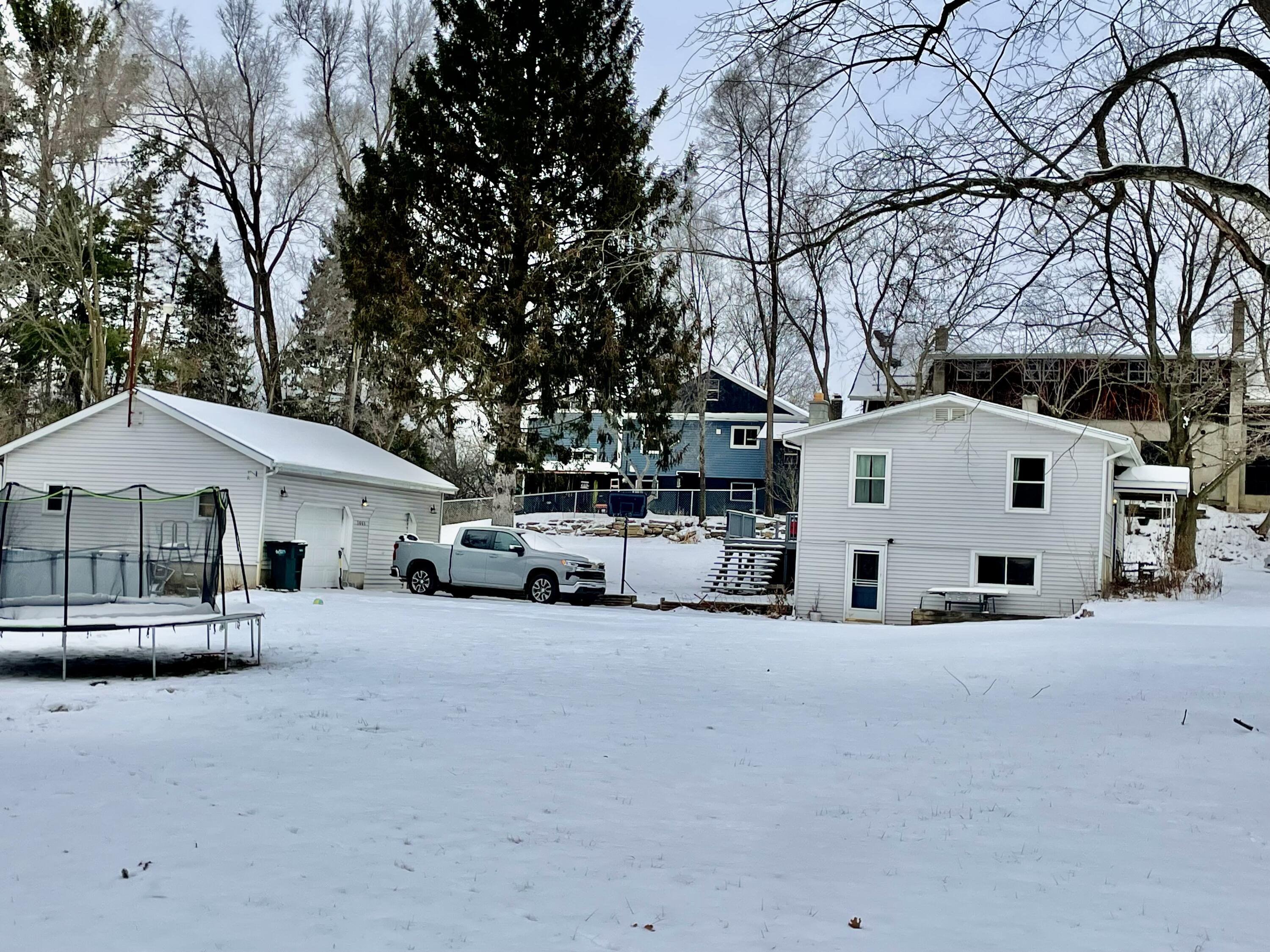 3668 St Mark Street Jackson, MI 49201 - Photo 3 of 22 IMG_1888