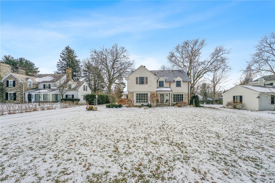 153 Overhill Road Youngstown, OH 44512 - Photo 2 of 49 Gallery Image 2